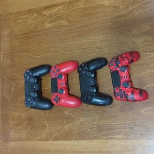 COPY - PS4 controllers